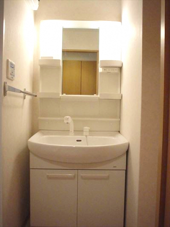 【洗面所】