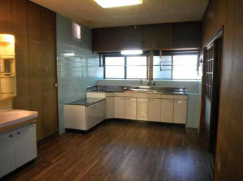 本郷１丁目貸戸建て住宅の画像