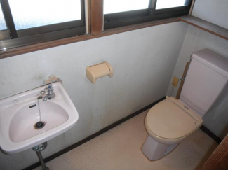 本郷１丁目貸戸建て住宅の画像