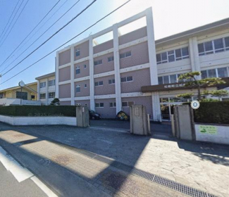 松前中学校まで1050m