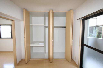 プチメゾン柿の木の画像