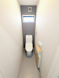 フチなしでお手入れ簡単　節水タイプとなっております