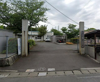 砥部町立砥部こども園まで1000m