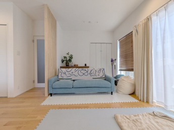 【居間・リビング】