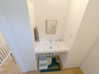 【独立洗面台】