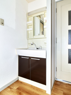 洗髪洗面化粧台