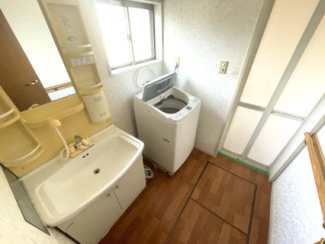 高島市新旭町太田中古戸建の画像