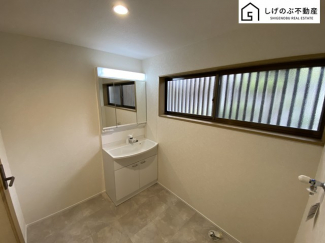 【独立洗面台】