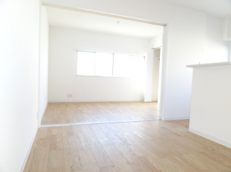 DKからの洋室６帖♪