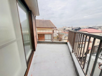 【バルコニー】