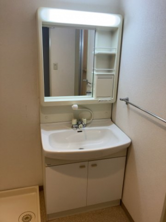 【洗面所】