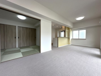 【居間・リビング】