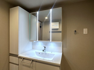 【独立洗面台】