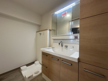 【独立洗面台】