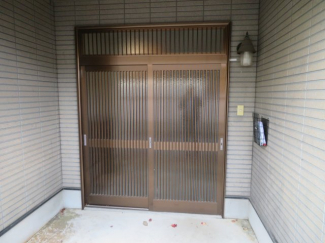 【玄関】