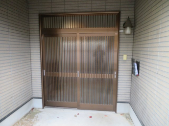 【玄関】