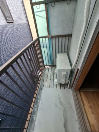 【バルコニー】