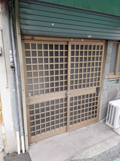 【エントランス】