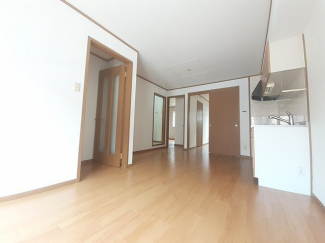 こちらのリビングで趣味の時間をお楽しみください