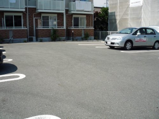 駐車場に車を止められます