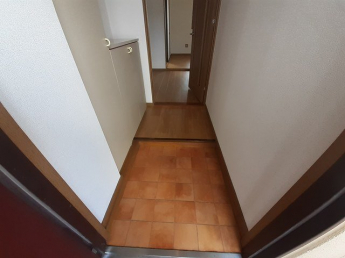 開放的で明るい空間を演出してくれるバルコニーです