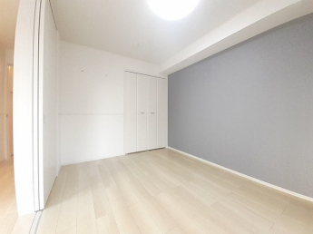 明るい室内です