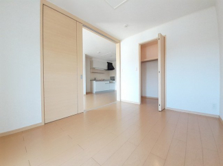 明るい室内です