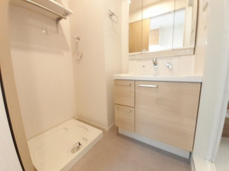 広い洗面スペース