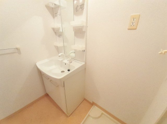 広い洗面スペース