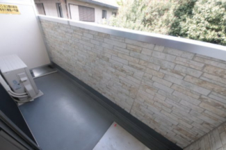 陽当たり良好なバルコニーです