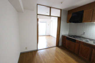 ゆったり過ごせるリビングです