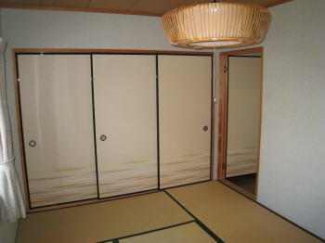 甲賀市甲南町希望ケ丘本町５丁目の一戸建ての画像