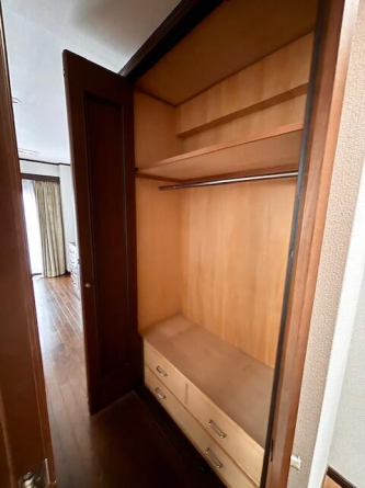 洋室クローゼット