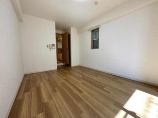 ＫＩＴＡＮＯＦＬＡＴＳの画像