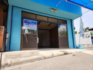 １階店舗西側　表入口