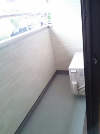 【バルコニー】