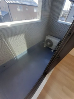 【バルコニー】