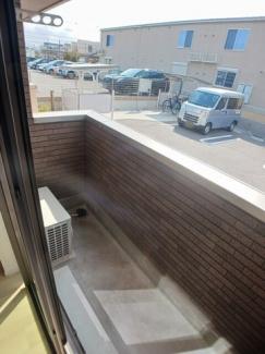 【バルコニー】
