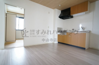 【居間・リビング】