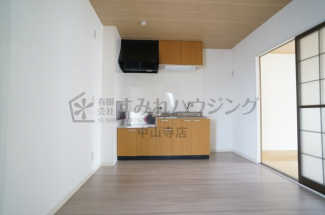 【居間・リビング】