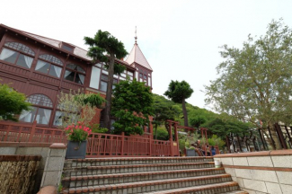 異人館までは徒歩２０分程度です。