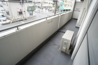 【バルコニー】