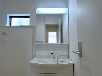 【独立洗面台】