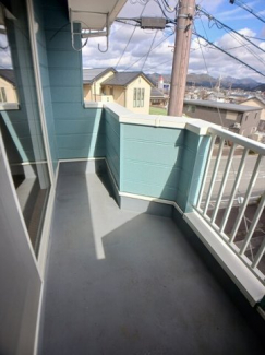 【バルコニー】
