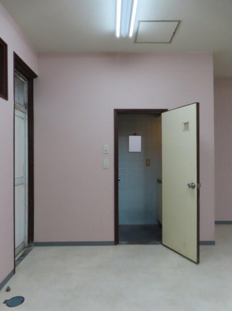 キッチン・トイレ