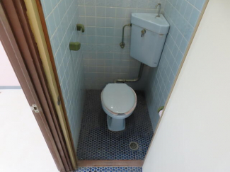 洋式　費用負担は全て借主負担