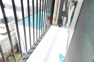 神戸市中央区東川崎町６丁目のアパートの画像