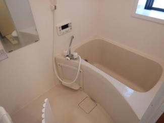 神戸市中央区東川崎町６丁目のアパートの画像