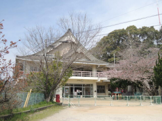 愛宕保育所まで703m