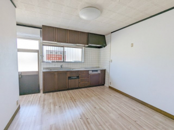 【居間・リビング】